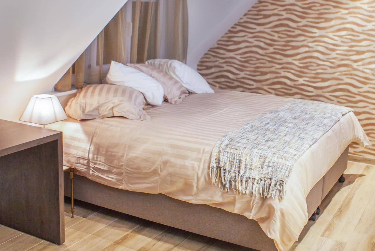 Sable D'O -Vlak Aan De Zee- Bed & Breakfast Mariakerke  ภายนอก รูปภาพ