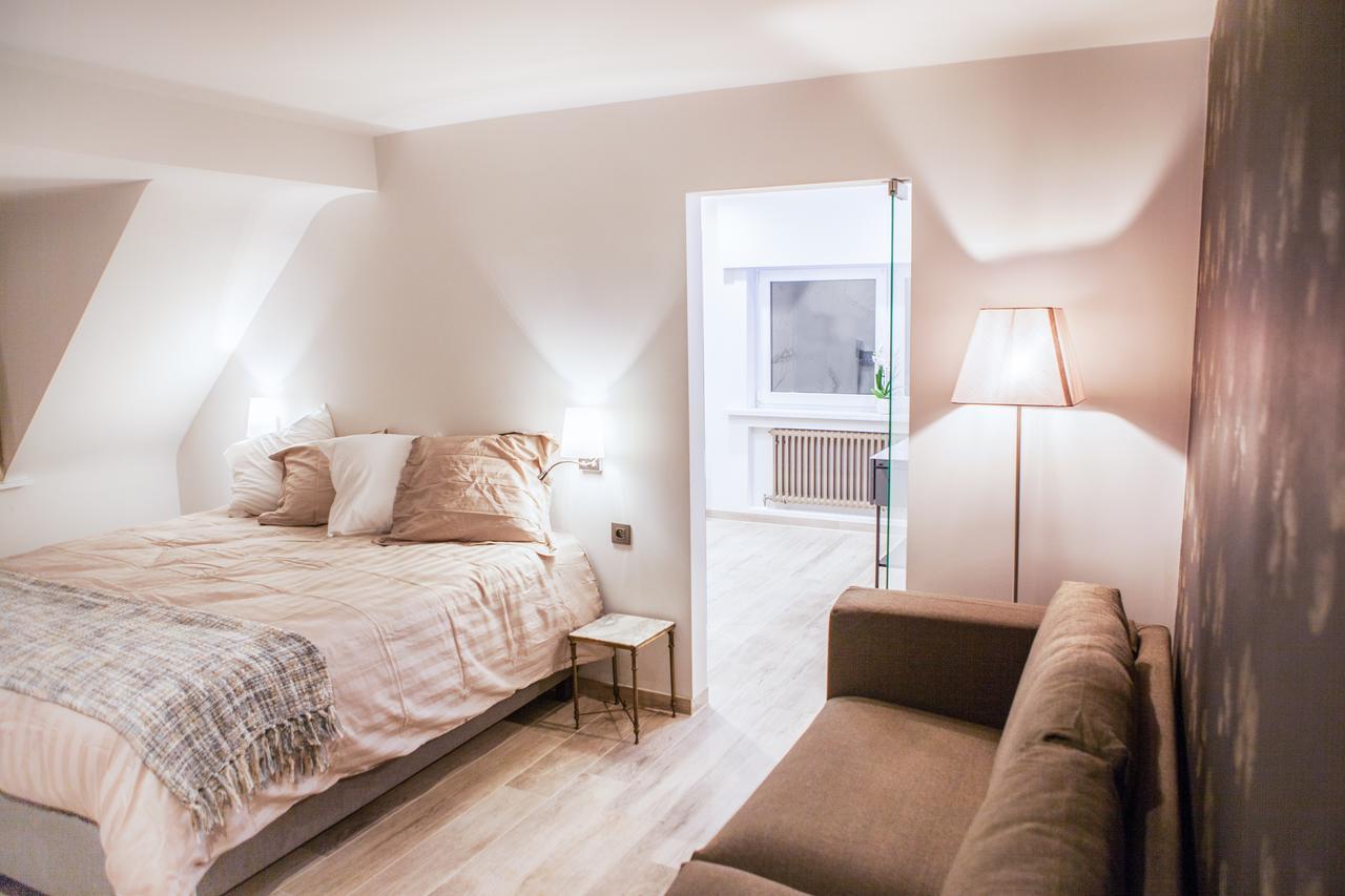Sable D'O -Vlak Aan De Zee- Bed & Breakfast Mariakerke  ภายนอก รูปภาพ