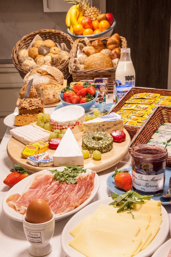 Sable D'O -Vlak Aan De Zee- Bed & Breakfast Mariakerke  ภายนอก รูปภาพ